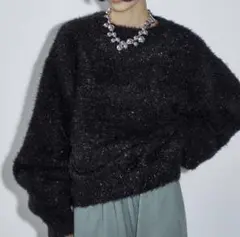 【THE YOn】グリッターシャギールーズフィットニットプルオーバー