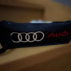 Audi ティッシュケース ブラックのサムネイル