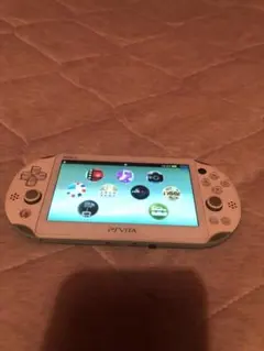 か*み様 ホワイト PS Vita 本体　メモリーカード8G
