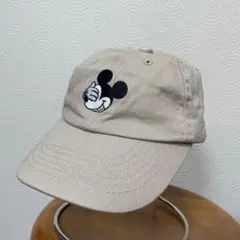 ディズニー　ミッキーマウス　刺繍　ベージュ　キャップ