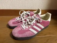 スニーカー　Adidas Gazelle indoor ピンク　24.0