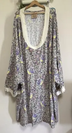 Item thumbnail for item d6bfb2f7-e4bd-44f1-ae74-735462d6512c