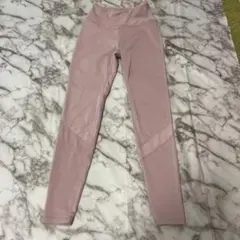 ピンク ヨガパンツ Sサイズ