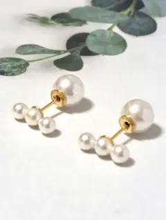 【再販】小粒貝パールピアス　パールキャッチ付き
