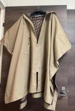 2025年最新】Christian Dior ポンチョ・ケープコートの人気