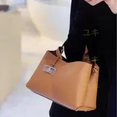 トッズ ブラウン レザー ハンドバッグショルダーバッグ