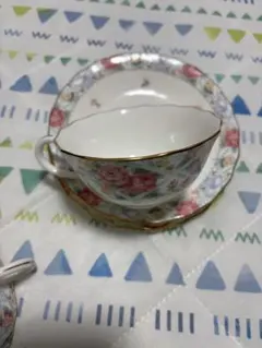 Noritake 花柄 ティーカップ・ソーサー　2基セット