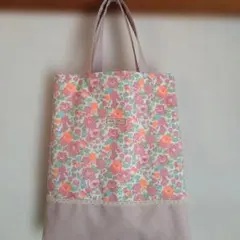 リバティタナローン　ペタンコバッグ　サブバッグ