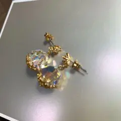 ハンドメイド　スワロフスキー　ピアス