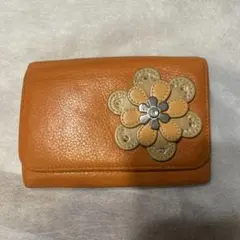 オレンジ レザー 花装飾 二つ折り財布