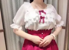 ★新品★ Amavel ジョーゼットフリルカットソー ★のサムネイル