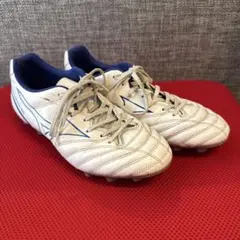 ミズノ　サッカースパイク　モナルシーダネオ　25センチ
