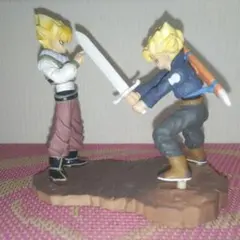 ドラゴンボールカプセル　悟空　トランクス　フィギュア