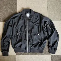 ★ローリーズファーム　黒ジャンパー　Lサイズ