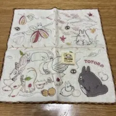 となりのトトロ タオルハンカチ 刺繍入り　トトロ　猫バスのサムネイル
