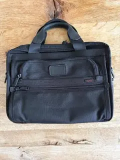 美品 TUMI ビジネスバッグ 26110D2 - メルカリ