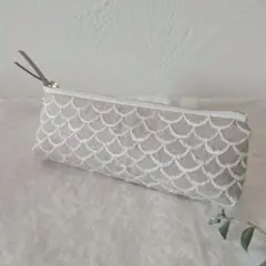 new 　ミナペルホネン　ハンドメイド　ペンケース　メガネ　小物入れ