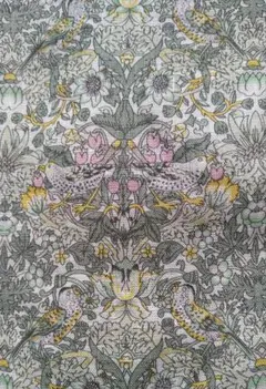 ミナペルホネン×リバティ伊勢丹限定 ピンク刺繍タンバリン生地