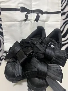 adidas CAROLINE HU キャロライン フウ