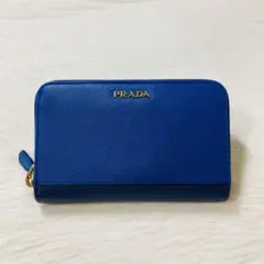 本日特別価格　美品　PRADA プラダ　長財布　折り　紺　ギャラ　ロゴ　レザー 本日特別価格 美品 PRADA プラダ 長財布 折り 紺 ギャラ ロゴ