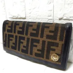 FENDI ズッカ キャンバス レザー コンビ 本革 イタリア製 ゴールド金具のサムネイル