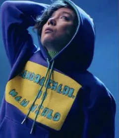 エンドリケリー　新品　パーカー