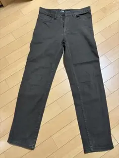 【ZARA 】ダークグリーンチノパン サイズS