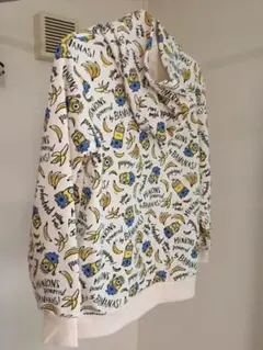 ミニオンズ フード付きパーカー レディースLサイズ
