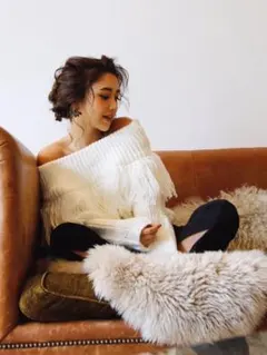 m*.様 eimy istoire◆ オフショルダーフリンジニットプルオーバー◇