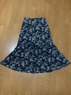 Anysis エニィシス　フレアロングスカート ダークブルー 花柄