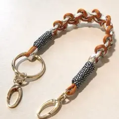 大人カラー♡ ハンドストラップ オレンジ×ホワイト ゴールド金具　パラコード