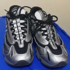 New Balance ニューバランス M1000 EGR