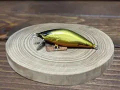 ハンドメイドミノー　（カラー: 金　53㎜ 4.7g）のサムネイル