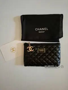 『箱なし』CHANEL ポーチ ノベルティ小物入　ブラック