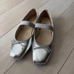 GU シルバー バレエシューズ