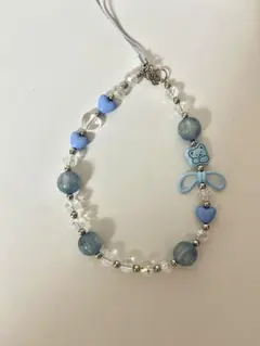 ハンドメイド 青いビーズの携帯ストラップ