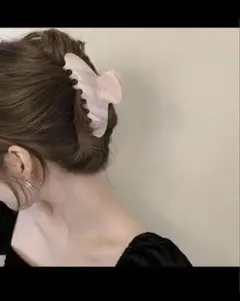 リボン型ピンクヘアクリップ 中型