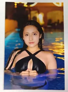 鈴木くるみ ファースト 写真集 夢の重さ 封入特典 ポストカード ④