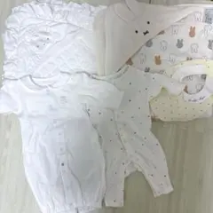 ホワイトロンパース・ブランケット・スタイセット