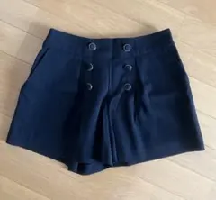 ショートパンツのサムネイル