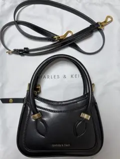 【最終値下げ】CHARLES & KEITH ショルダーバッグ