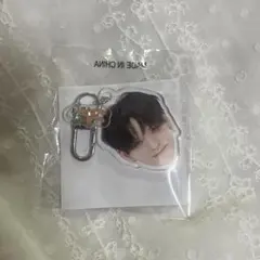 treasurヨシくん 顔アクキー