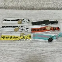 【値下げ】BUMP OF CHICKEN ツイストバンド クリスマス限定 2026年最新】bump of chicken ツイストバンドの人気アイテム - メルカリ