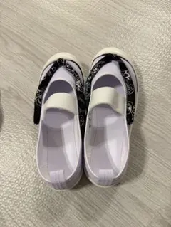 Item thumbnail for item 940bf57b-f08f-4b4e-a8f8-669589f57b44