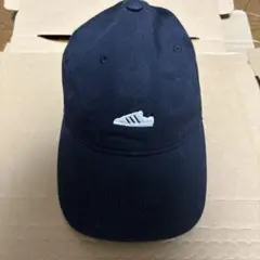 adidas キャップ ブラック 刺繍ロゴ