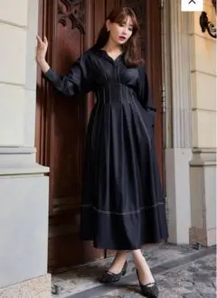 Her lip to Montecristo Long Dress