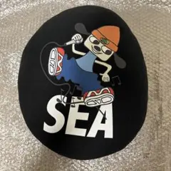 新品未開封 WIND AND SEA ロゴ入り 円形ラグ - メルカリ