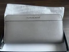 MICHAEL KORS 長財布