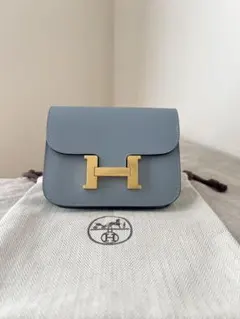 【未使用】HERMES エルメス　コンスタンス スリム　ブルー　ゴールド金具のサムネイル