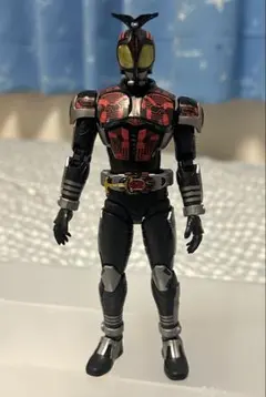 【残り1点】真骨彫　仮面ライダーダークカブト　腰パーツ Amazon.co.jp: S.H.フィギュアーツ(真骨彫製法) 仮面ライダー